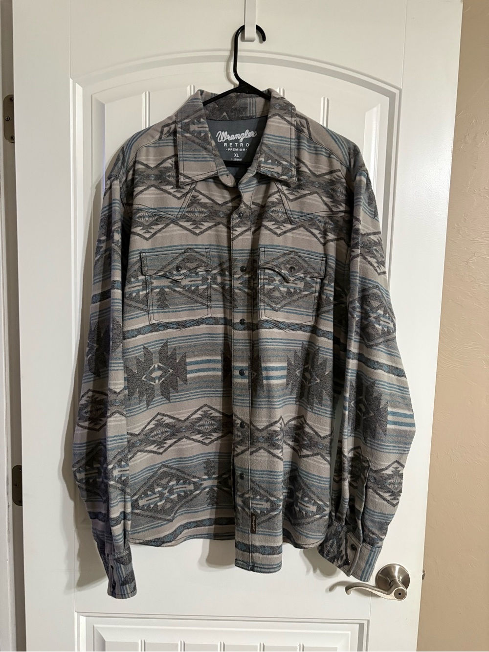 Wrangler Retro Gray & Blue Patterned Shacket